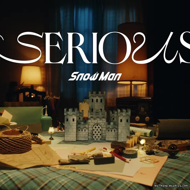 Cover album SERIOUS dari Snow Man di Matikiri