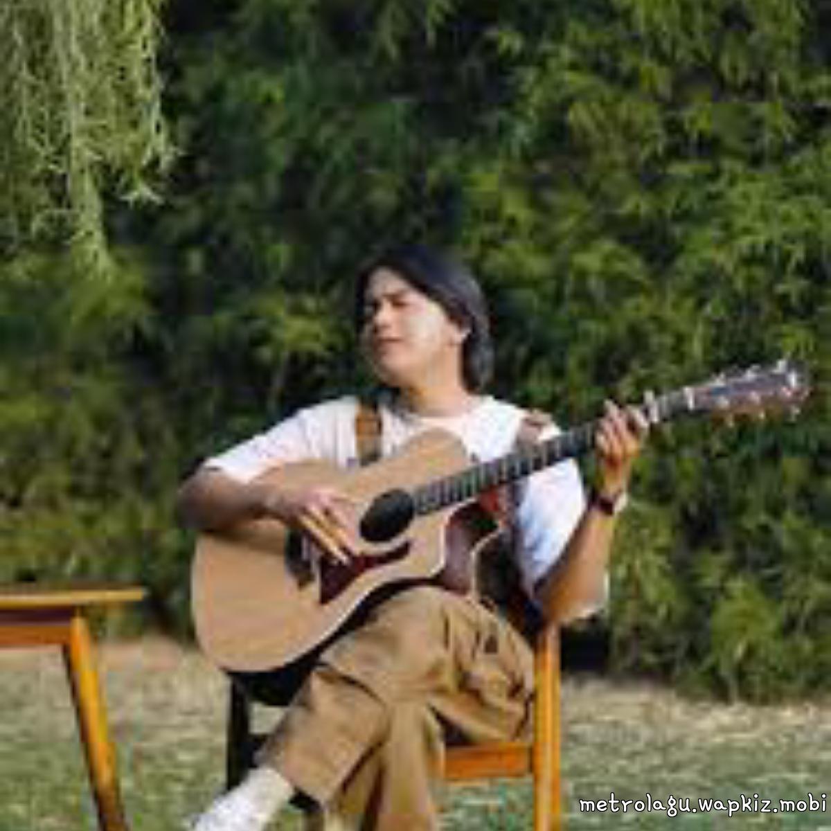 Cover album Dermaga Biru dari Maulana Ardiansyah di Matikiri
