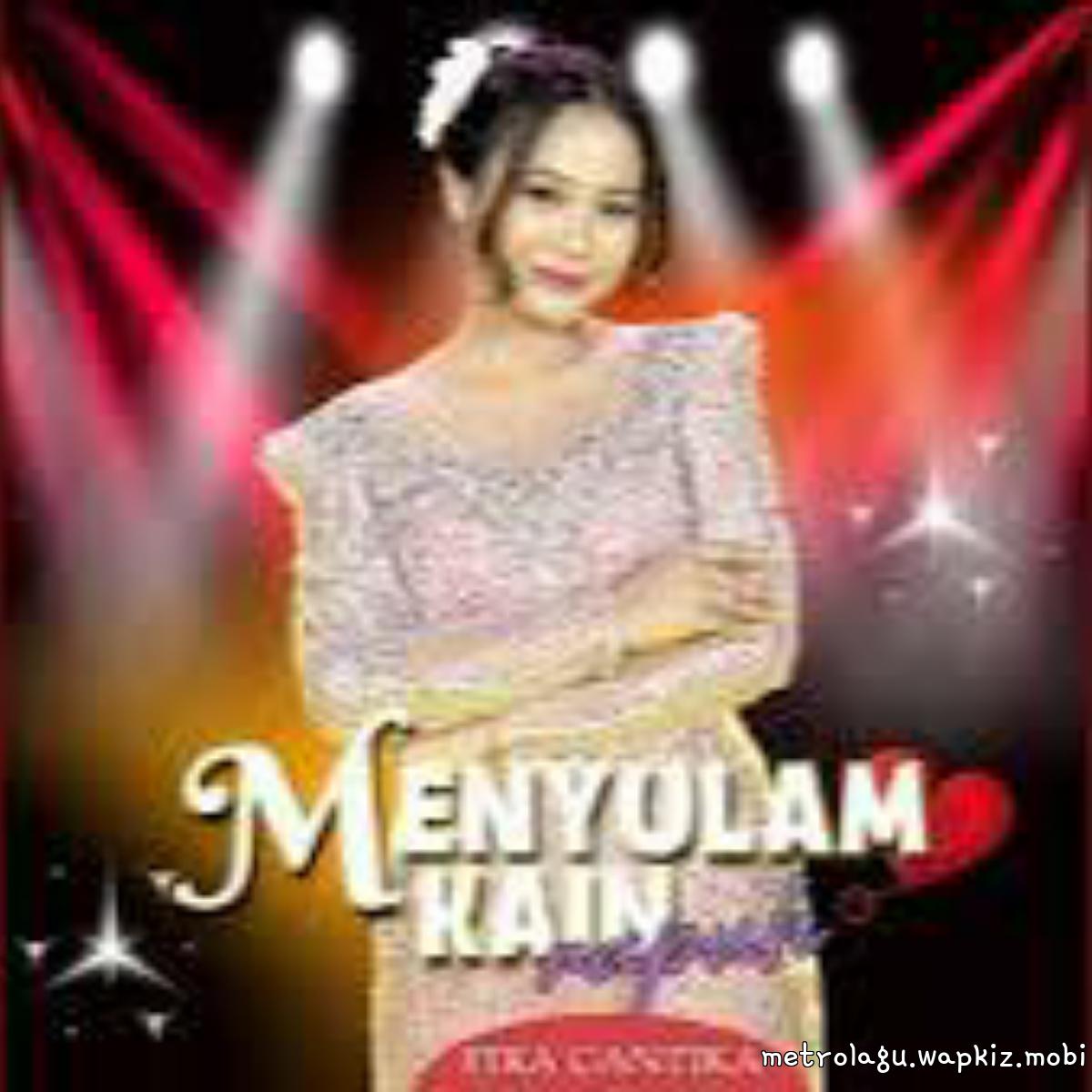 Cover album Menyulam Kain Rapuh - Simpatik Music dari Fira Cantika di Matikiri