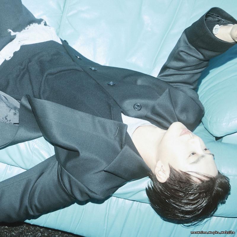 SUHO (EXO) - Who Are You.mp3