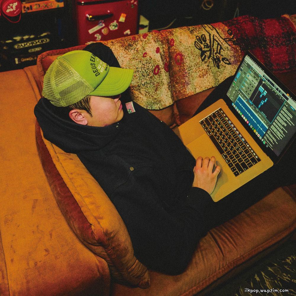 Ruud - (Bonus Track) 외동아들 (Only son).mp3