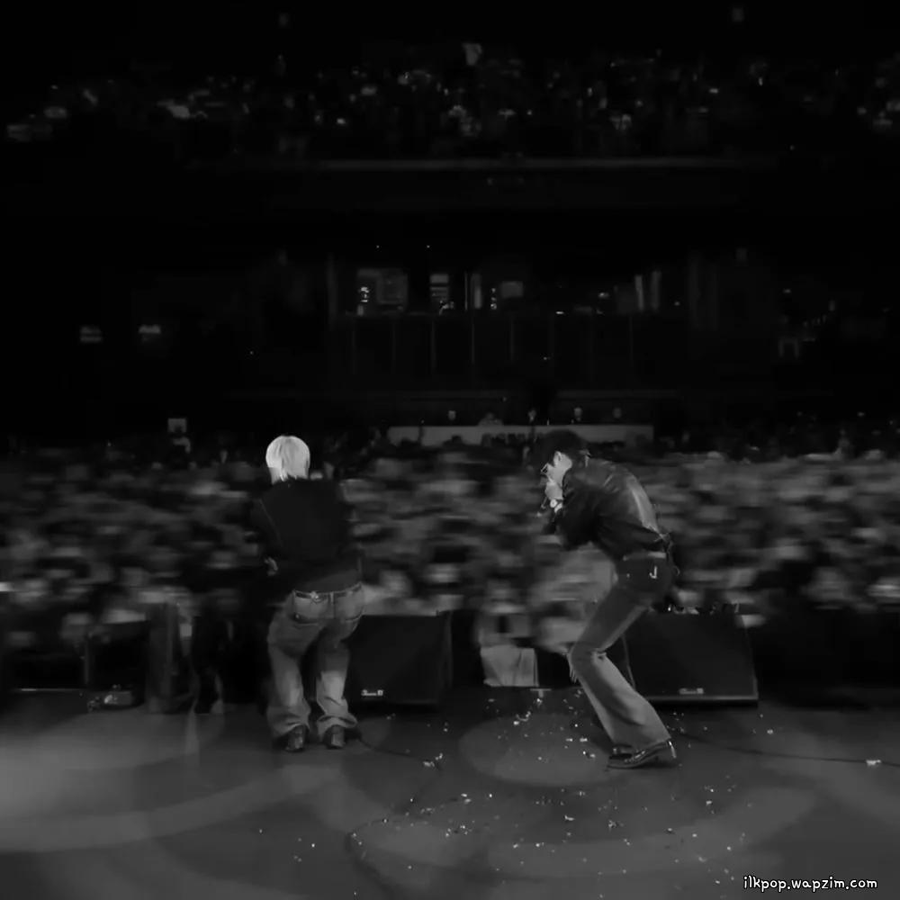 WING & Hiss - Walking Through the Bullets.mp3