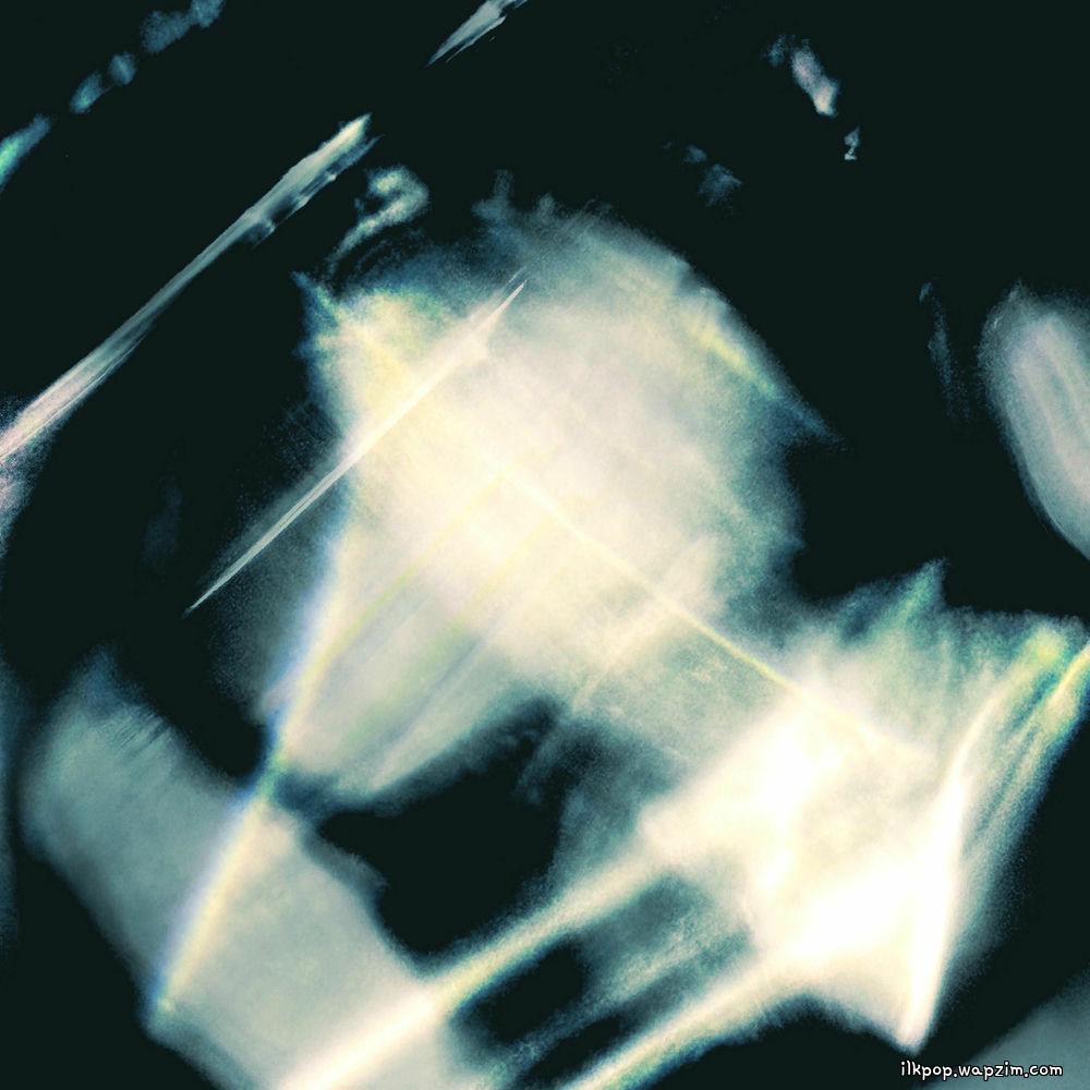LUMINOUS DAY - Mirror Dive.mp3