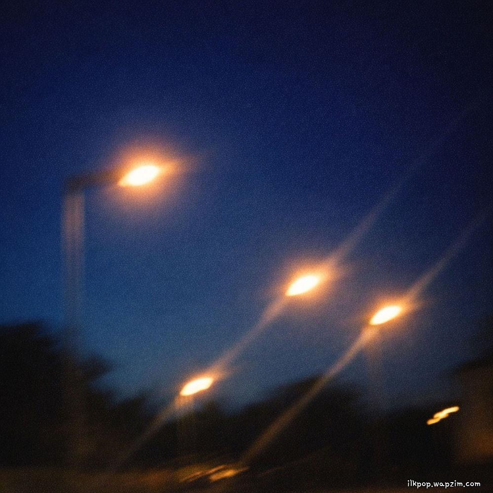 Lee Byeong Chan - 사실은 널 의식하고 있어 (Still Thinking of You).mp3
