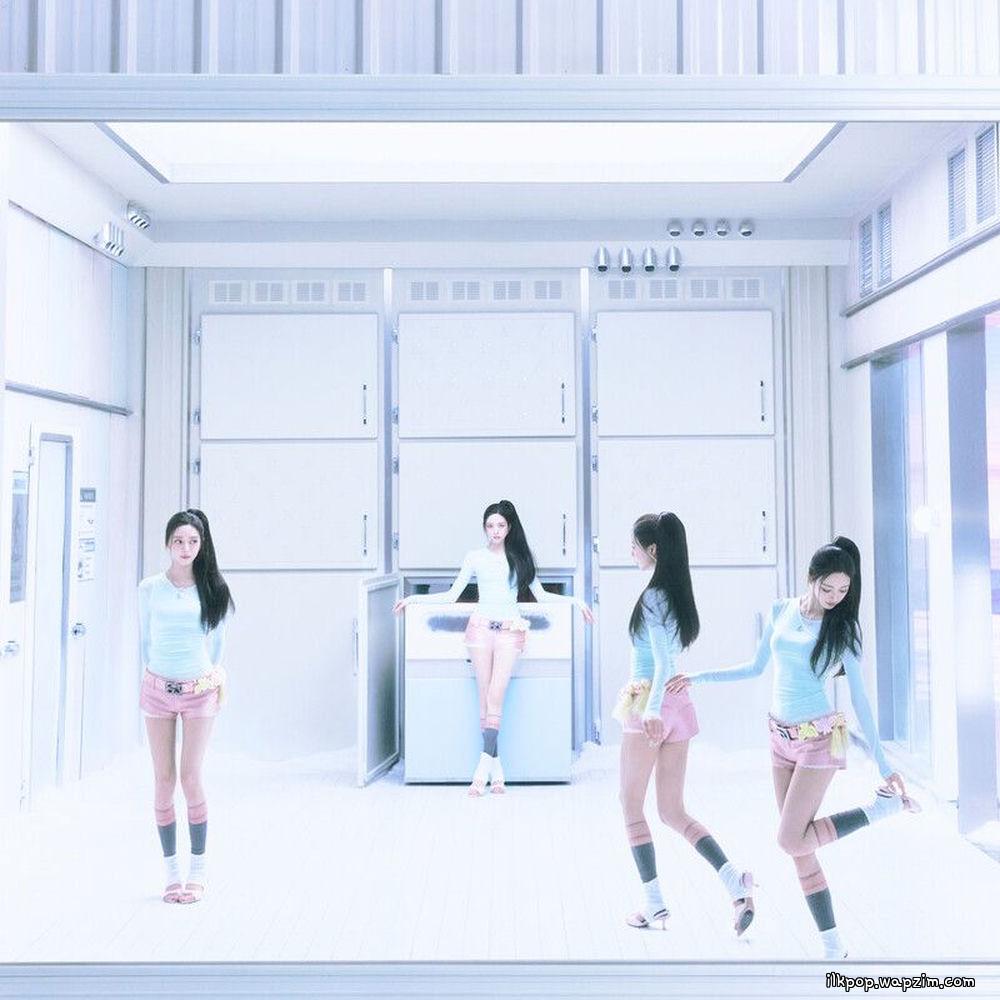 YUNA (ITZY) - Ice Cream (Slowed + Reverb Ver.).mp3
