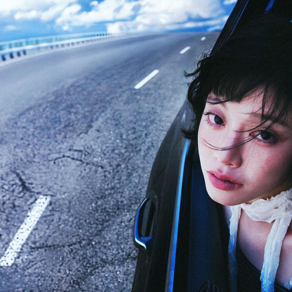 Cover album 고장난 히치하이킹 (The Broken Hitchhiking) dari heegyu di Matikiri