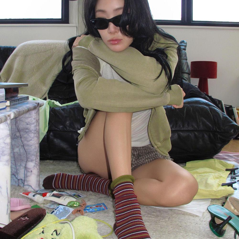 Cover album Off Hours dari SOYOU di Matikiri