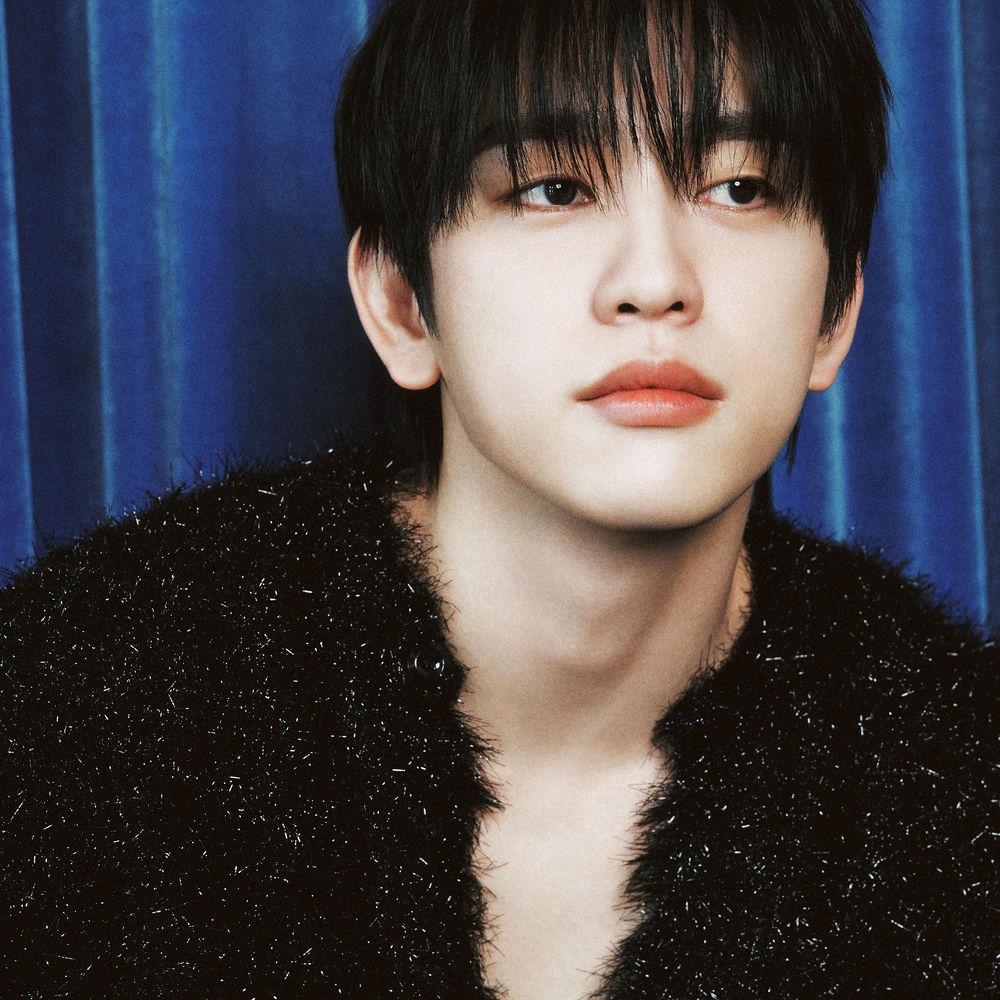 Cover album Said & Done dari Jinyoung (GOT7) di Matikiri