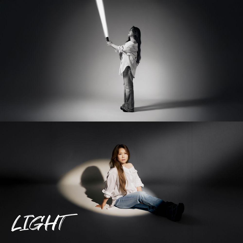 Cover album LIGHT dari Yun Seong di Matikiri